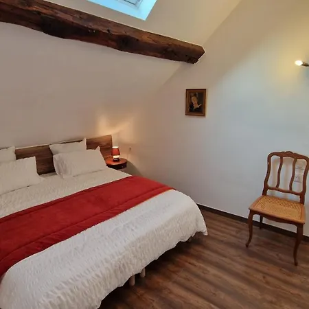 La Cigogne Apartament *